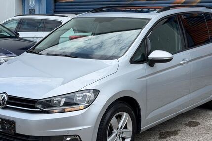 VW Touran 166.000 km 14.390 &euro; Köln 51105