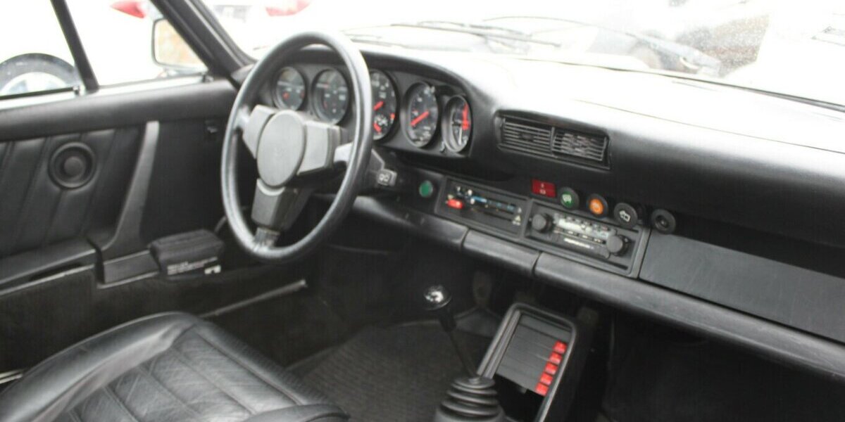 Porsche 930 Turbo 3.3 Coupe *DEUTSCHES FAHRZEUG* - 2. Hand 121.779 km 169.930 &euro; Euskirchen 53881
