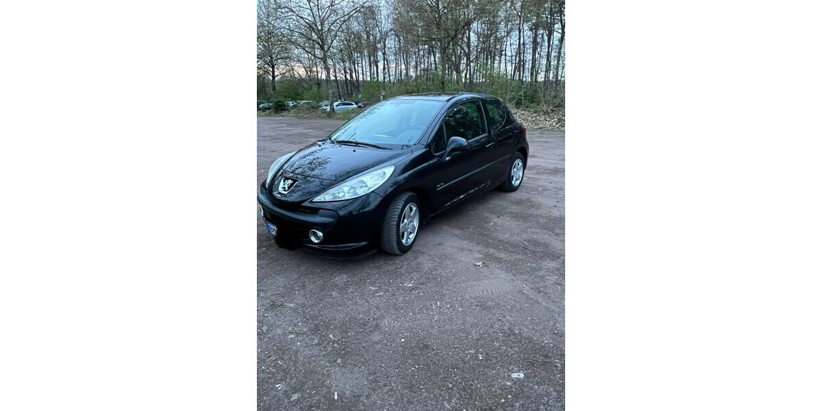 Peugeot 207 171.200 km 1.999 &euro; Köln 50676