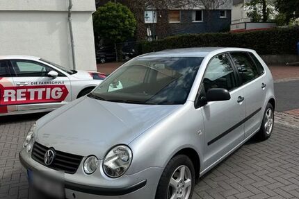 VW Polo 129.000 km 2.500 &euro; Bonn 53177