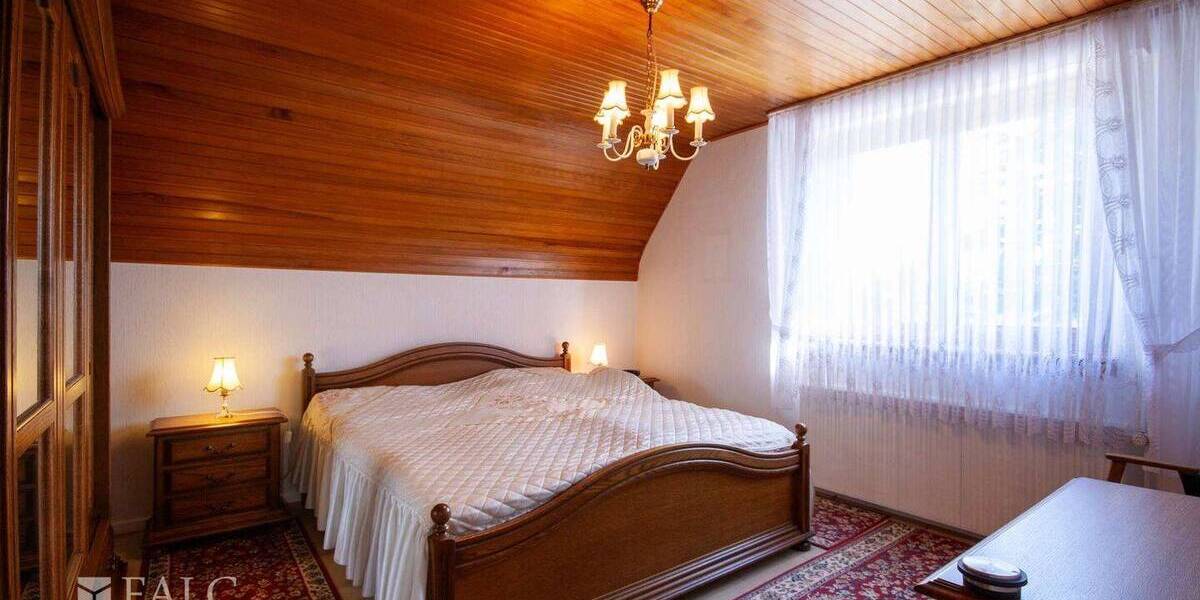 Einfamilienhaus Bergheim Ahe - 5 Zimmer, 138 m&sup2;, 325.000&euro; | Angebot:26869189