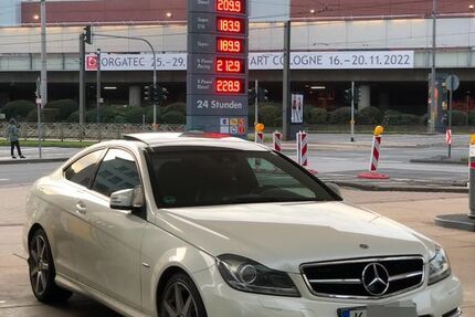 Mercedes-Benz C 350 198.000 km 18.999 &euro; Hürth 50354