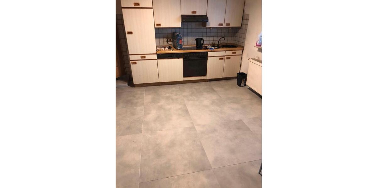 Dachgeschoßwohnung Düren - 5 Zimmer, 90 m&sup2;, 160.000&euro; | Angebot:25576402