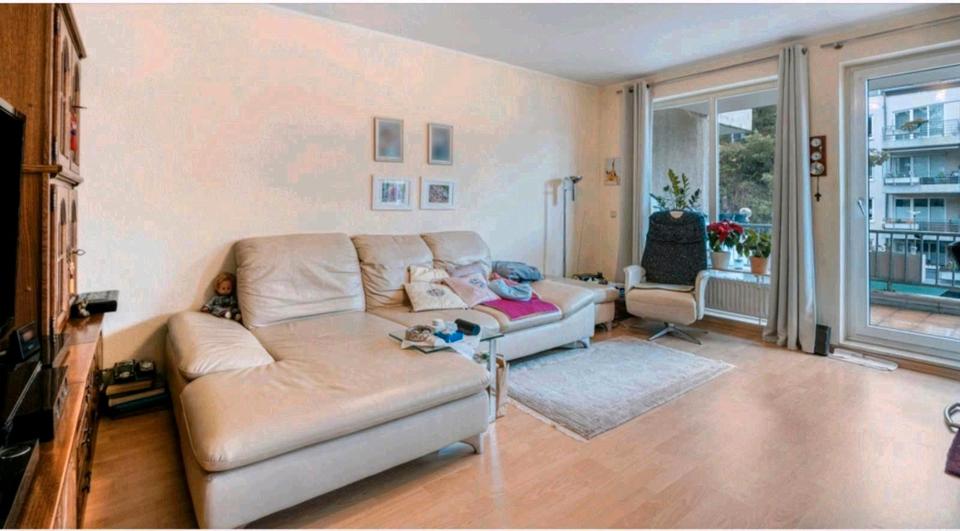 Etagenwohnung Köln Mülheim - 3 Zimmer, 75 m&sup2;, 1.330&euro; | Angebot:26033840