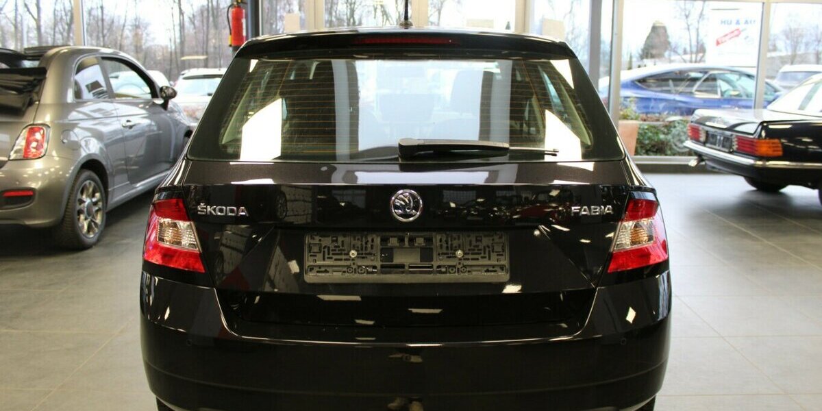 Skoda Fabia 1.0 MPI Cool Edition 84.870 km 8.480 &euro; Euskirchen 53881