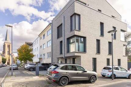 Haus Köln / Rodenkirchen Rodenkirchen - 9 Zimmer, 320 m&sup2;, 2.245.000&euro; | Angebot:25458690