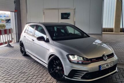 VW Golf 115.000 km 24.999 &euro; Troisdorf 53844