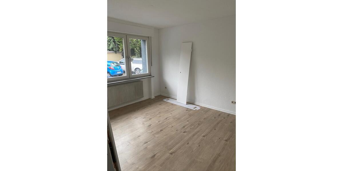 Erdgeschoßwohnung Köln Kalk - 2.5 Zimmer, 65 m&sup2;, 1.225&euro; | Angebot:26051055