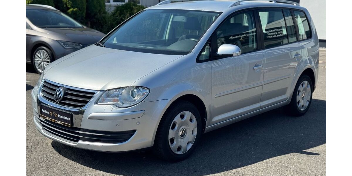 VW Touran 287.780 km 3.690 &euro; Rheinbach 53359