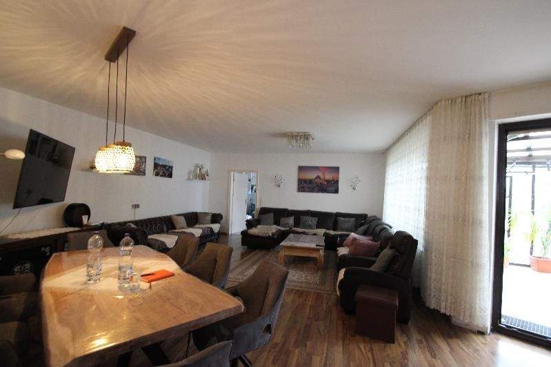 Mehrfamilienhaus, Wohnhaus Troisdorf Sieglar - 8 Zimmer, 1.000.000&euro; | Angebot:25690108