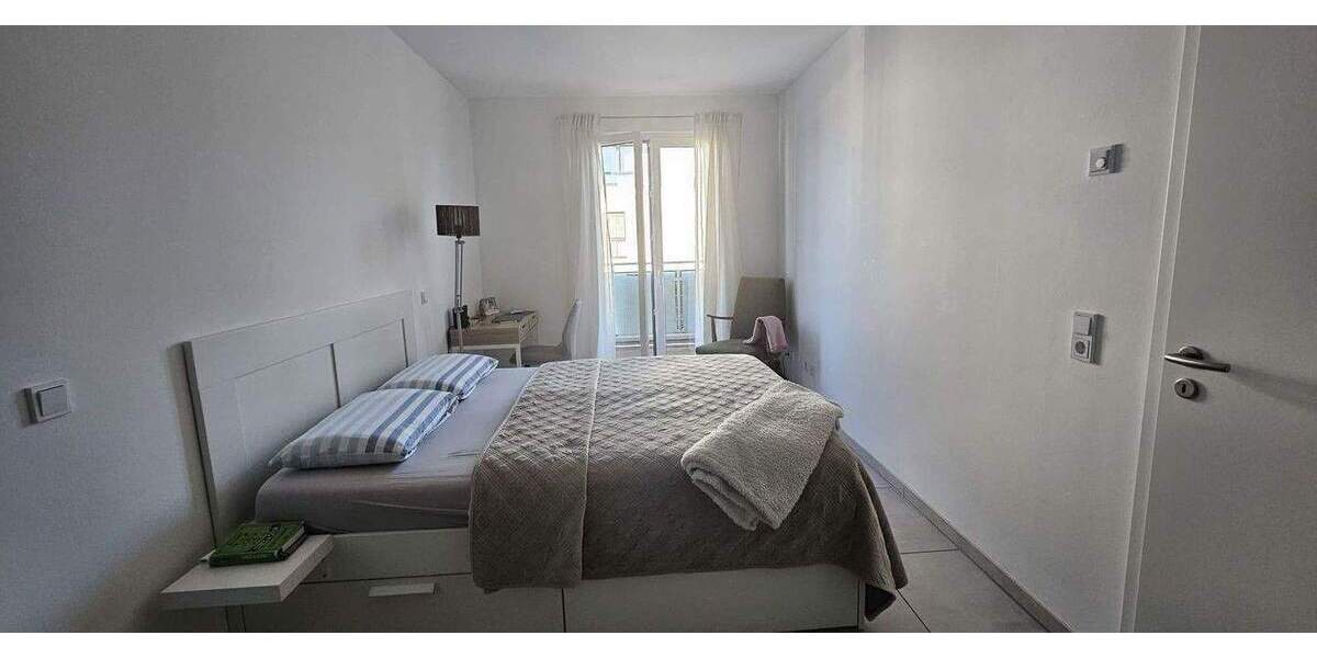 Etagenwohnung Euskirchen Innenstadt - 2 Zimmer, 64 m&sup2;, 285.000&euro; | Angebot:25683553