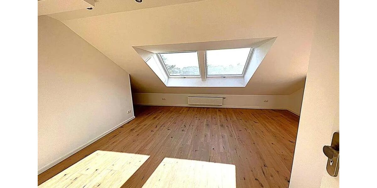 Dachgeschoßwohnung Düren - 1 Zimmer, 43 m&sup2;, 549&euro; | Angebot:25308636