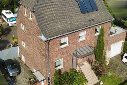 Haus Köln Porz - 12 Zimmer, 310 m&sup2;, 1.190.000&euro; | Angebot:25924994