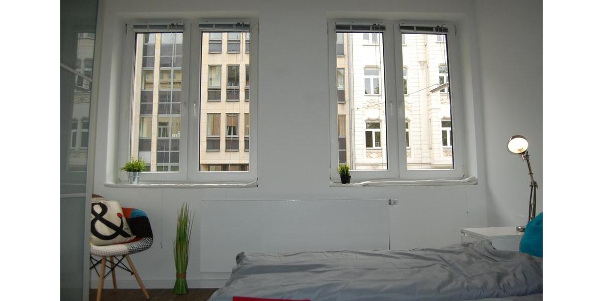 Etagenwohnung Köln Innenstadt - 3 Zimmer, 70 m&sup2;, 2.035&euro; | Angebot:25855892